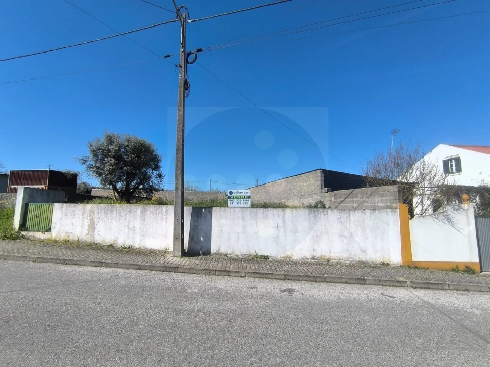 Terreno para Venda em Tramagal Foto 1