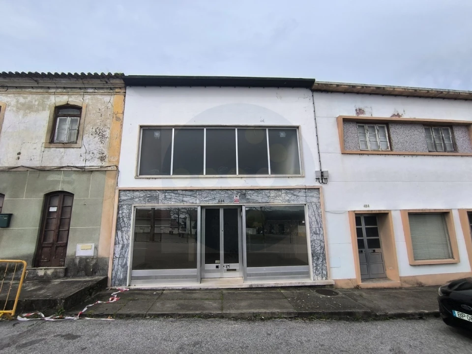 Loja para Venda em Tramagal Foto 10