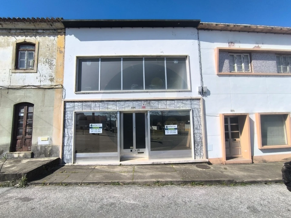 Loja para Venda em Tramagal Foto 11