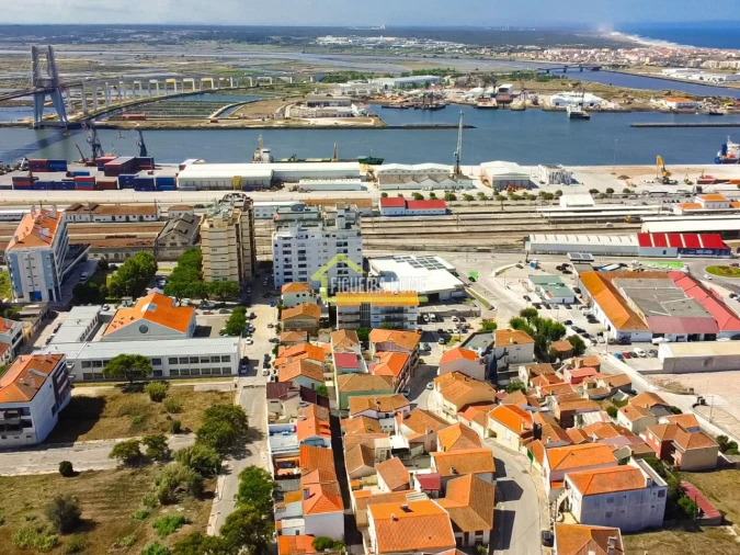 Moradia T3 para Venda em Buarcos Foto 32