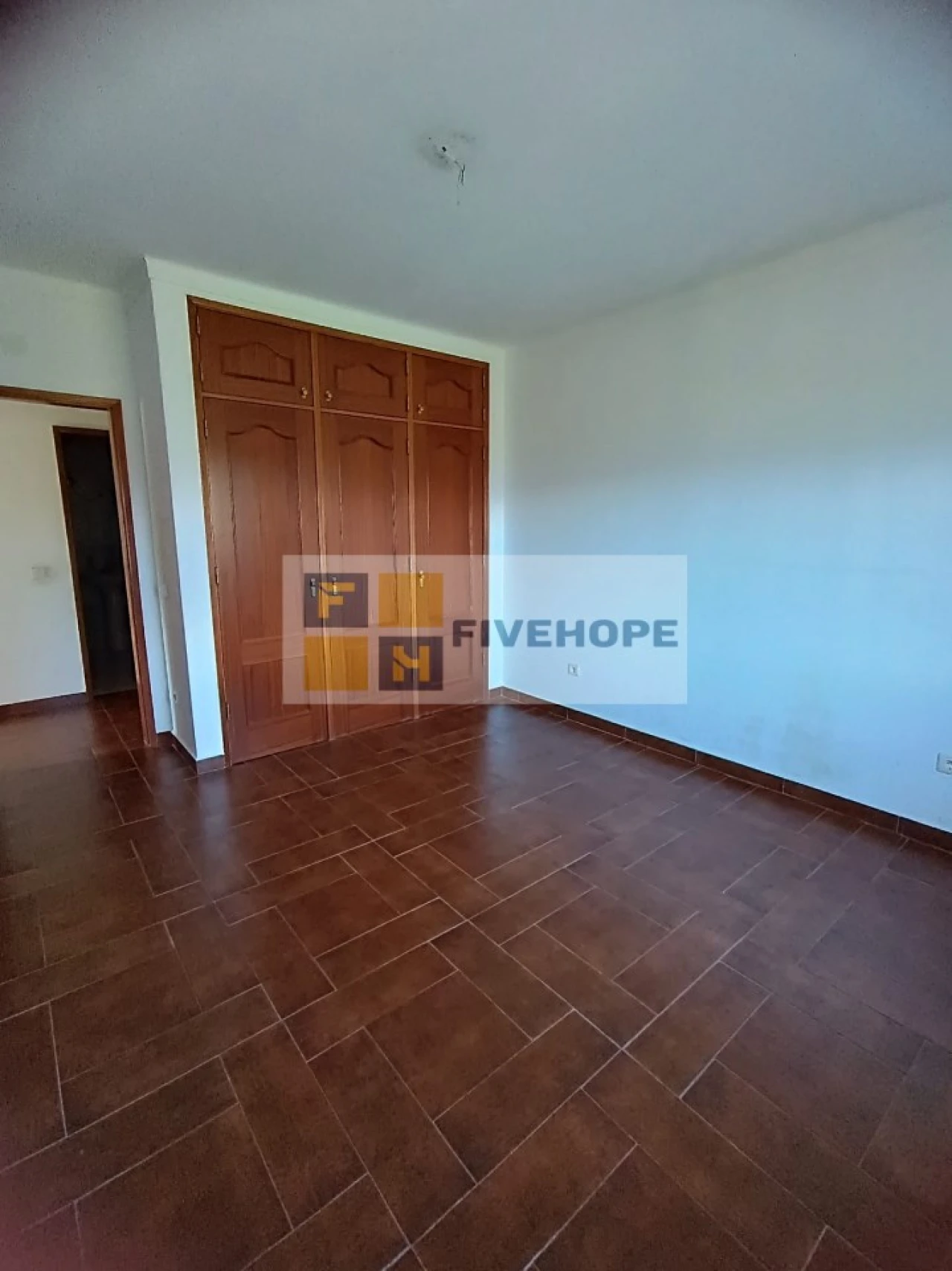 Moradia T3 para Venda em Serpins Foto 18