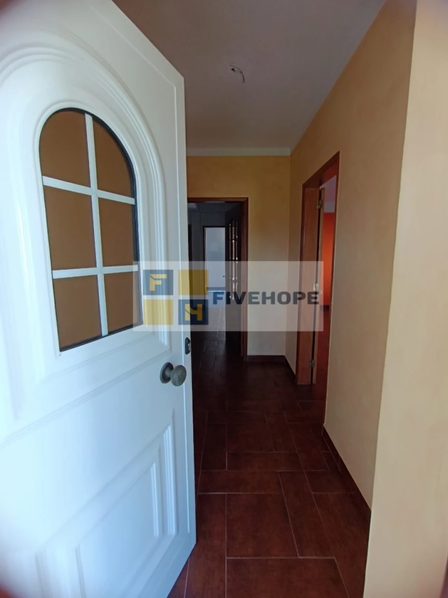 Moradia T3 para Venda em Serpins Foto 5