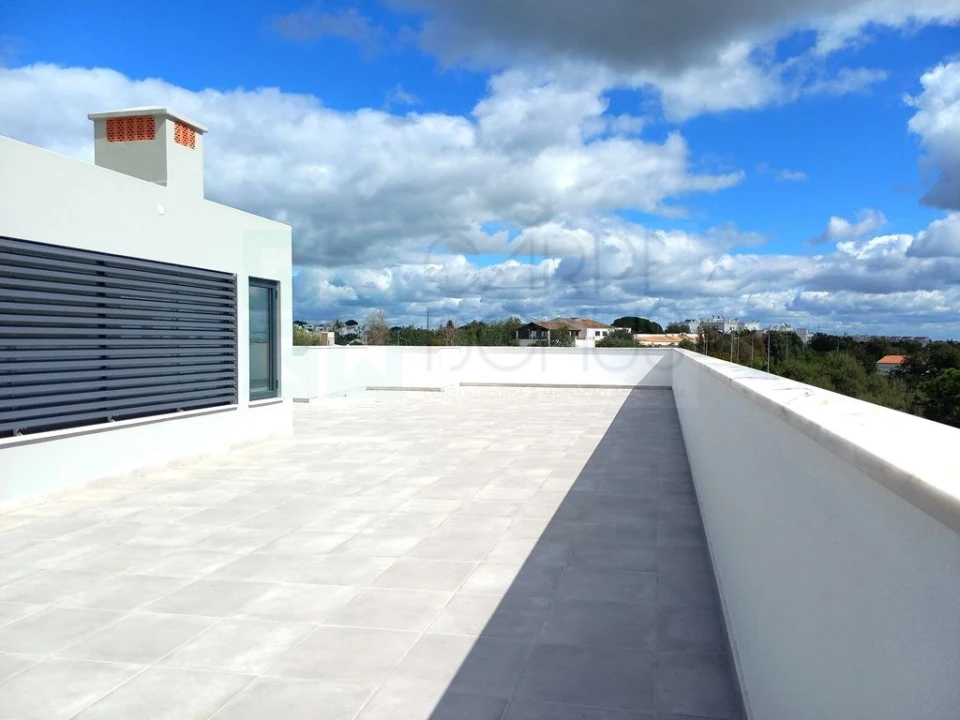 Apartamento T4 para Venda em Tavira (Santa Maria e Santiago) Foto 1