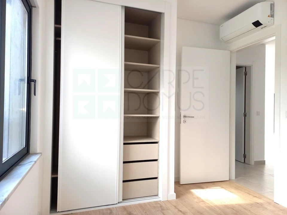 Apartamento T4 para Venda em Tavira (Santa Maria e Santiago) Foto 14