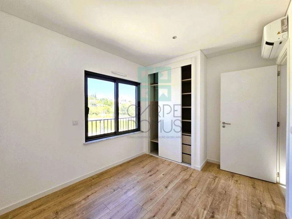 Apartamento T4 para Venda em Tavira (Santa Maria e Santiago) Foto 13