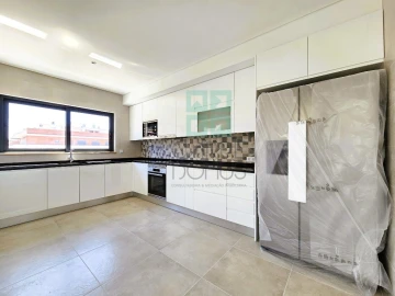 Apartamento T4 para Venda em Tavira (Santa Maria e Santiago)