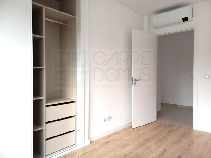 Apartamento T4 para Venda em Tavira (Santa Maria e Santiago) Foto 12