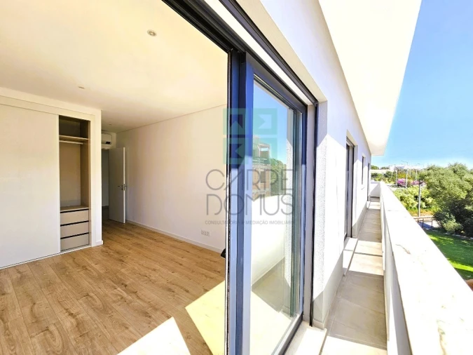 Apartamento T4 para Venda em Tavira (Santa Maria e Santiago) Foto 17