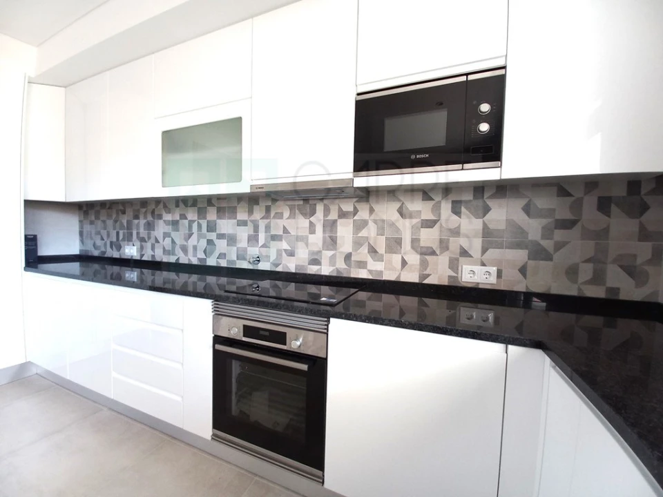 Apartamento T4 para Venda em Tavira (Santa Maria e Santiago) Foto 11