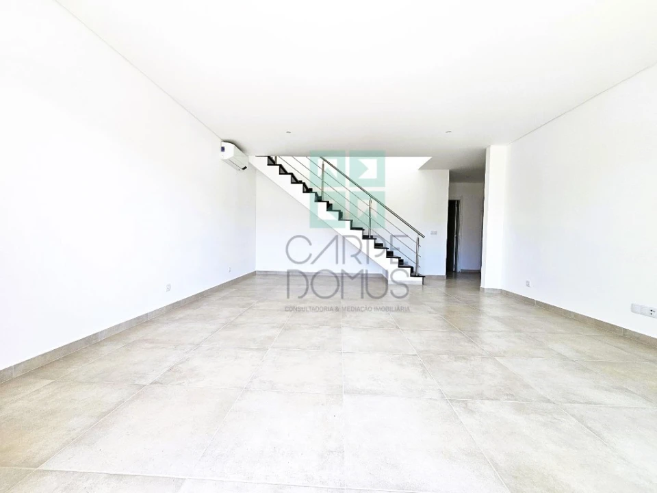 Apartamento T4 para Venda em Tavira (Santa Maria e Santiago) Foto 11