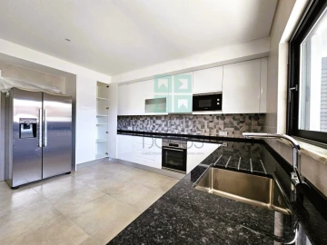 Apartamento T4 para Venda em Tavira (Santa Maria e Santiago)