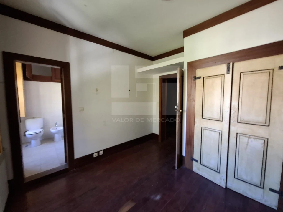 Moradia T10 para Venda em Santa Cruz da Trapa e São Cristóvão de Lafões Foto 60