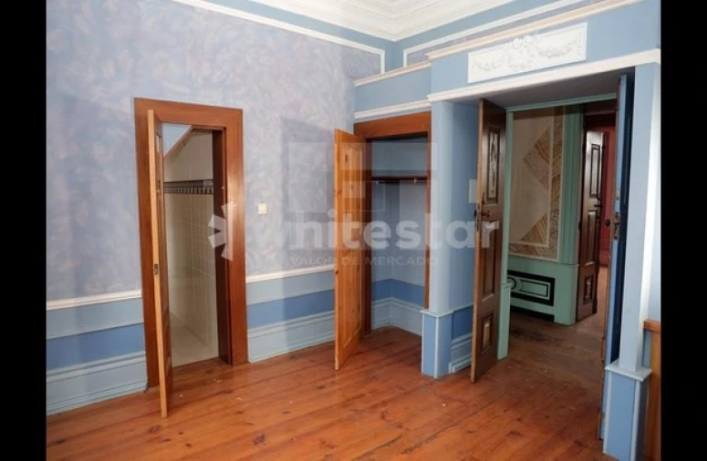 Moradia T10 para Venda em Santa Cruz da Trapa e São Cristóvão de Lafões Foto 19