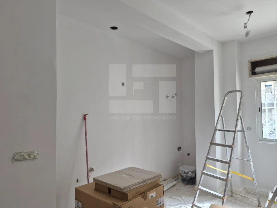 Apartamento T1 para Venda em Venteira Foto 6