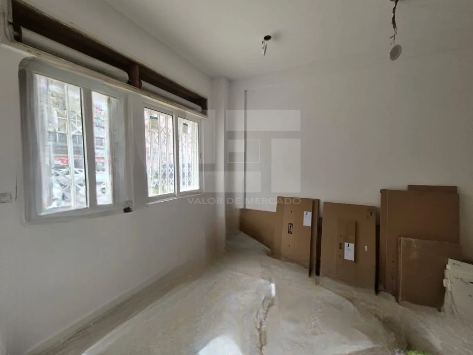 Apartamento T1 para Venda em Venteira Foto 7
