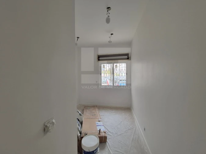 Apartamento T1 para Venda em Venteira Foto 16