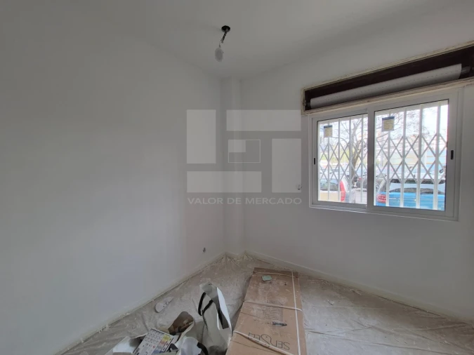 Apartamento T1 para Venda em Venteira Foto 17