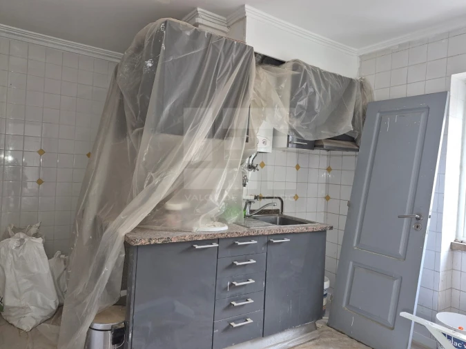 Apartamento T2 para Venda em Falagueira-Venda Nova Foto 5
