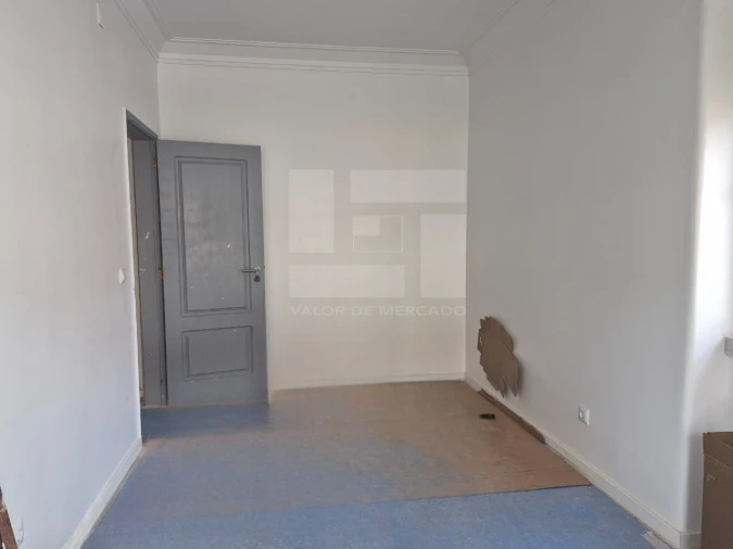 Apartamento T2 para Venda em Falagueira-Venda Nova Foto 7