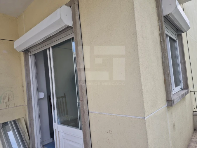 Apartamento T2 para Venda em Falagueira-Venda Nova Foto 16