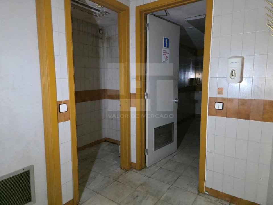 Loja para Venda em Avenidas Novas Foto 20