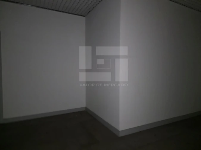 Loja para Venda em Avenidas Novas Foto 21