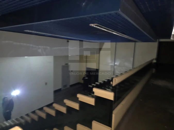 Loja para Venda em Avenidas Novas Foto 24