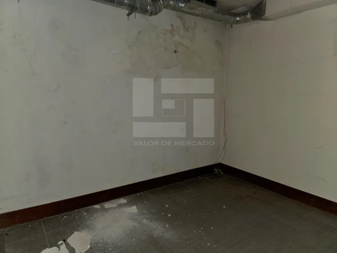 Loja para Venda em Avenidas Novas Foto 27