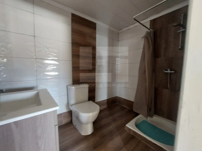 Moradia T3 para Venda em Sesimbra (Castelo) Foto 16