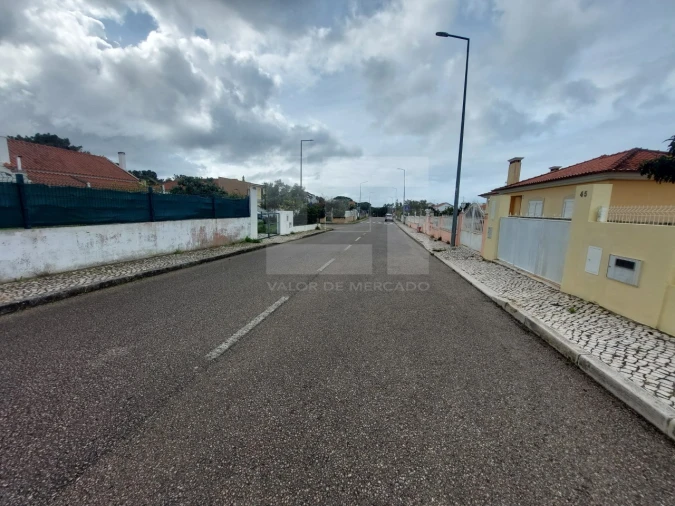 Moradia T3 para Venda em Sesimbra (Castelo) Foto 25