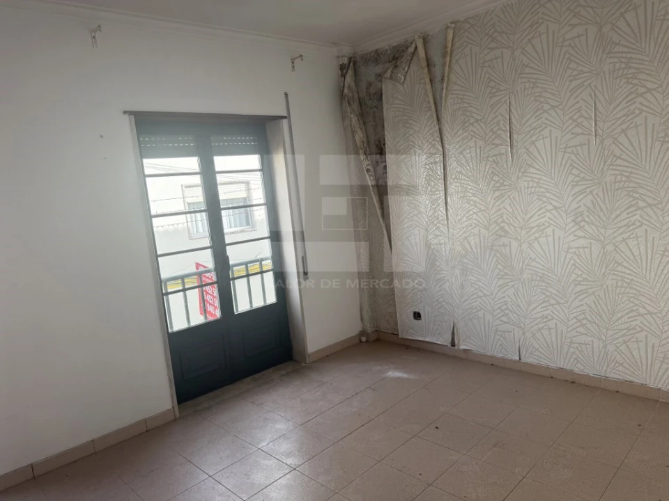 Moradia T2 para Venda em Arruda dos Vinhos Foto 10