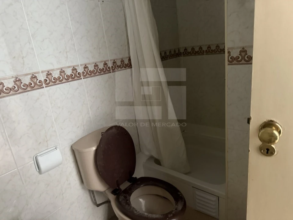 Moradia T2 para Venda em Arruda dos Vinhos Foto 26