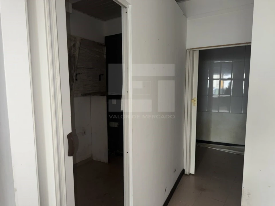 Moradia T2 para Venda em Arruda dos Vinhos Foto 44