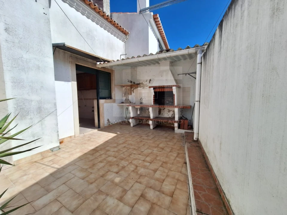 Moradia T2 para Venda em Arruda dos Vinhos Foto 1