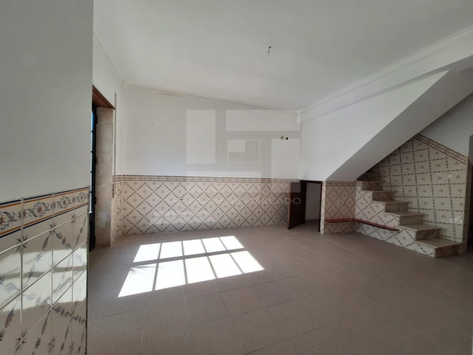 Moradia T2 para Venda em Arruda dos Vinhos Foto 8