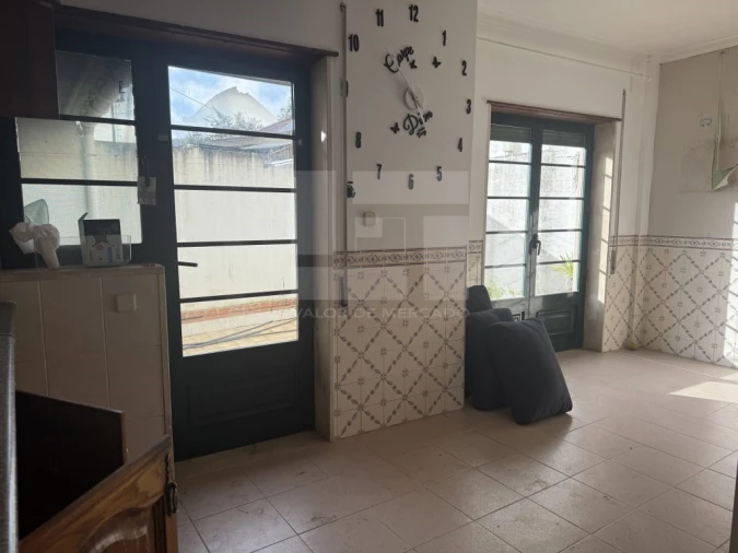 Moradia T2 para Venda em Arruda dos Vinhos Foto 4