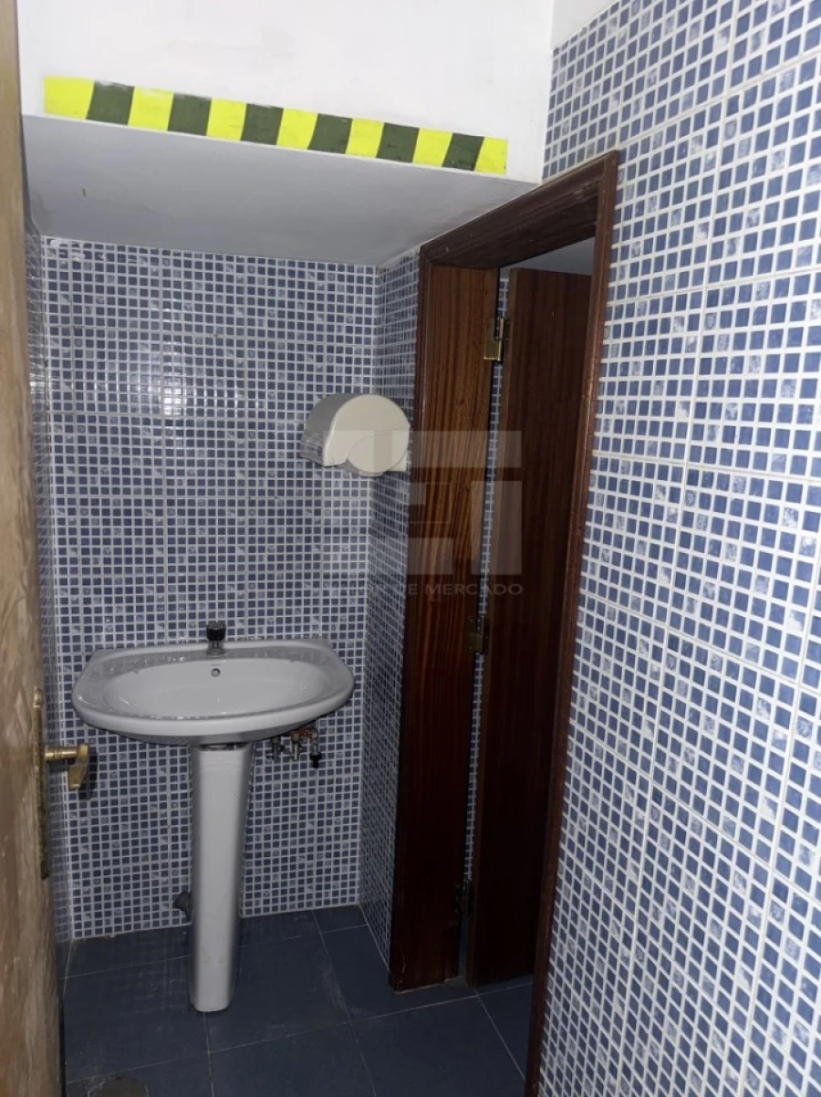 Moradia T2 para Venda em Arruda dos Vinhos Foto 38