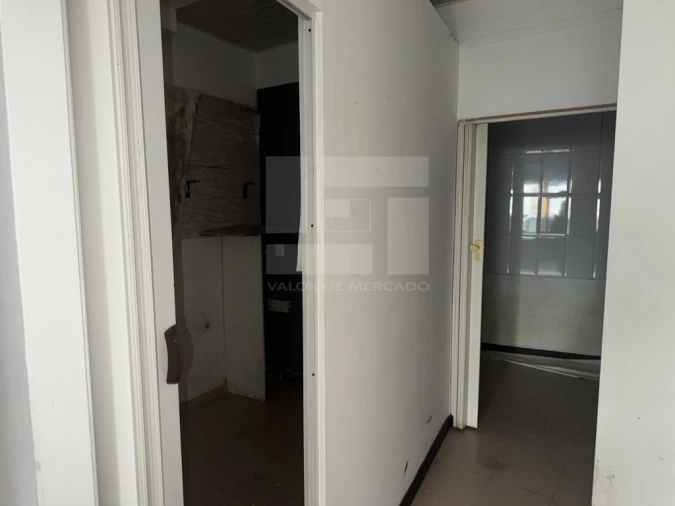 Moradia T2 para Venda em Arruda dos Vinhos Foto 44