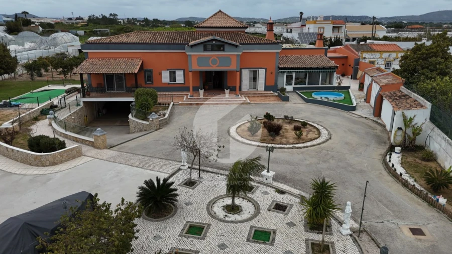 Moradia T3 para Venda em Faro (Sé e São Pedro) Foto 4