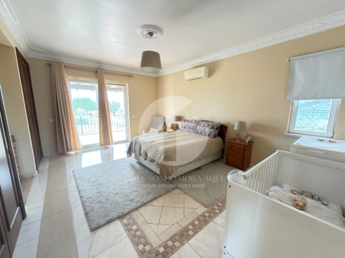 Moradia T3 para Venda em Faro (Sé e São Pedro) Foto 36