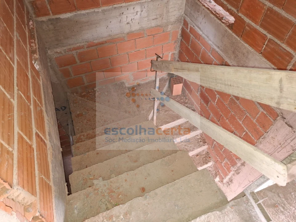 Moradia T4 para Venda em Fernao Ferro Foto 14