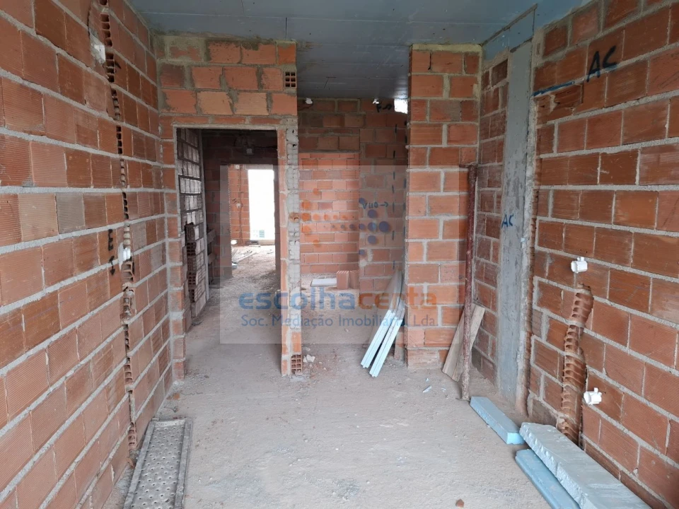 Moradia T4 para Venda em Fernao Ferro Foto 23