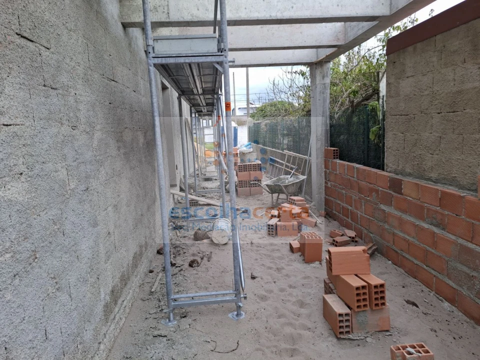 Moradia T4 para Venda em Fernao Ferro Foto 38