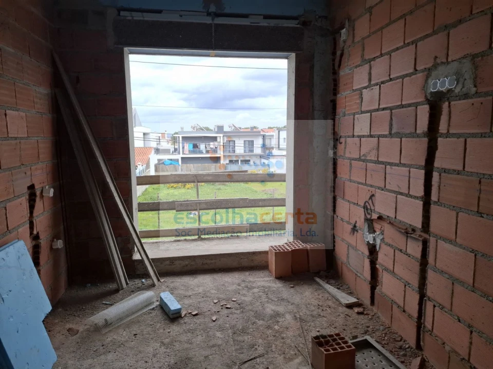 Moradia T4 para Venda em Fernao Ferro Foto 24