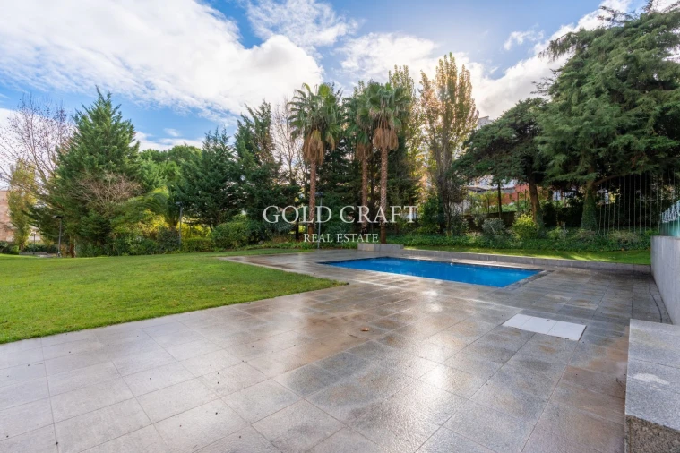 Apartamento T3 para Venda em Póvoa de Santa Iria e Forte da Casa Foto 33