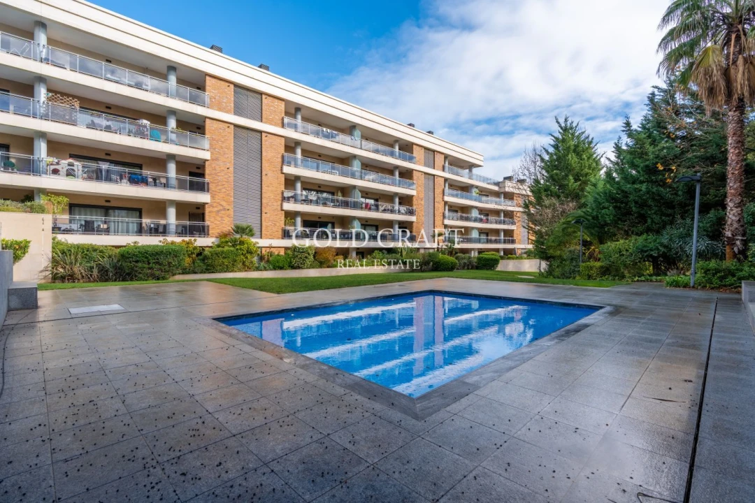 Apartamento T3 para Venda em Póvoa de Santa Iria e Forte da Casa Foto 34