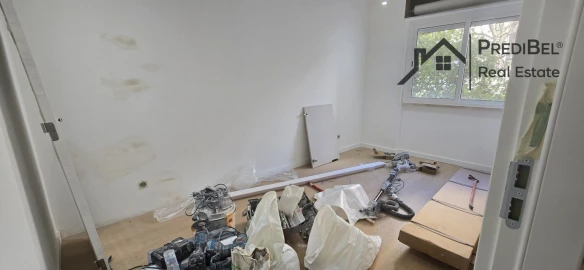 Apartamento T3 para Venda em Falagueira-Venda Nova