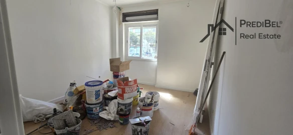 Apartamento T3 para Venda em Falagueira-Venda Nova