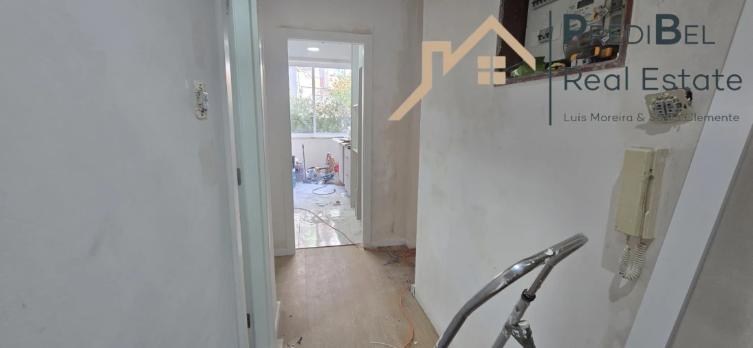 Apartamento T3 para Venda em Falagueira-Venda Nova Foto 14