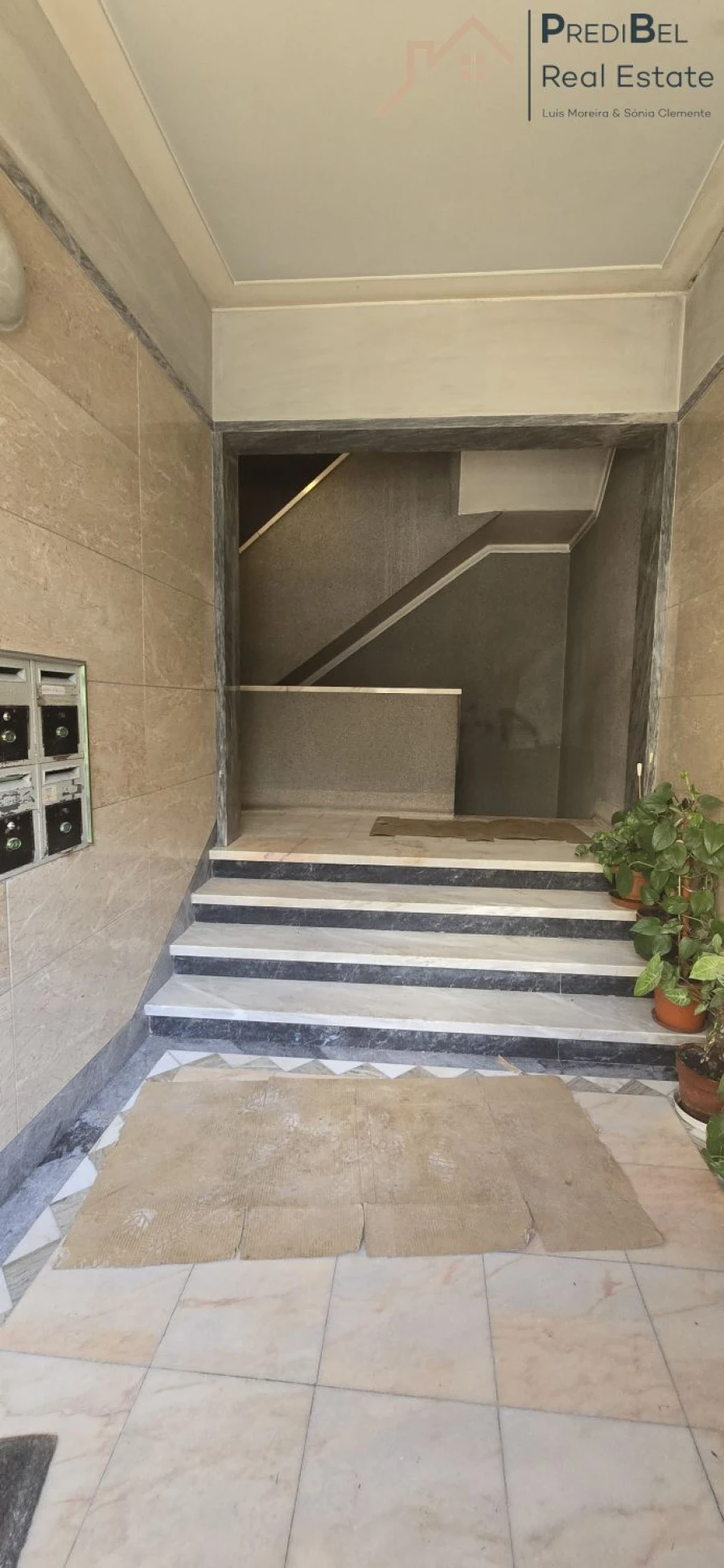 Apartamento T3 para Venda em Falagueira-Venda Nova Foto 19